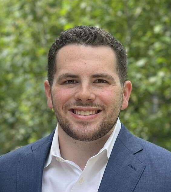 Sam Bisbee's headshot
